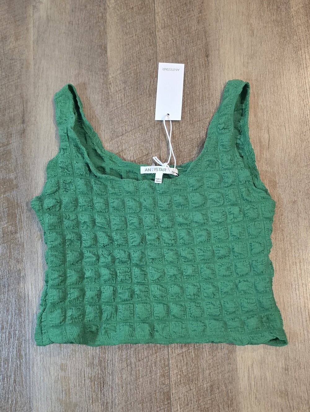 Antistar- Textured Green Cropped Tank Top. Size S. NWT